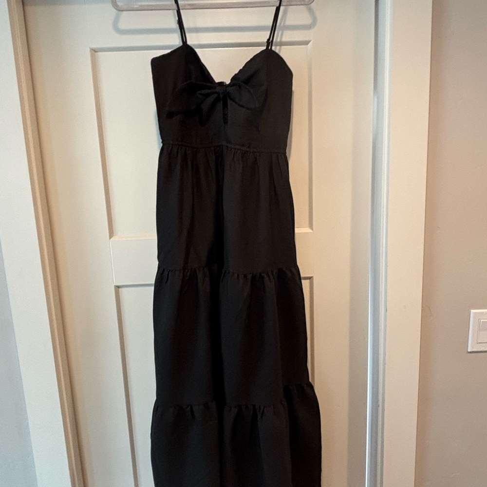 Trixxi Black Textured Maxi Dress 🖤